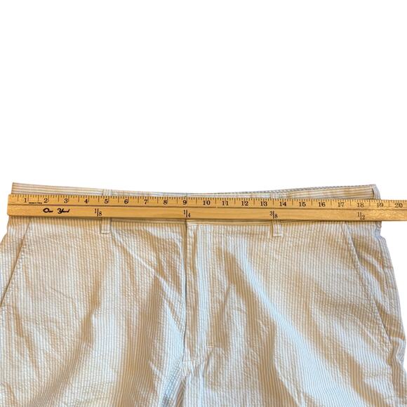 Bills Khakis Seer Sucker Parker Shorts Mens 36 Striped Reg Flat Front USA Made - Picture 7 of 9